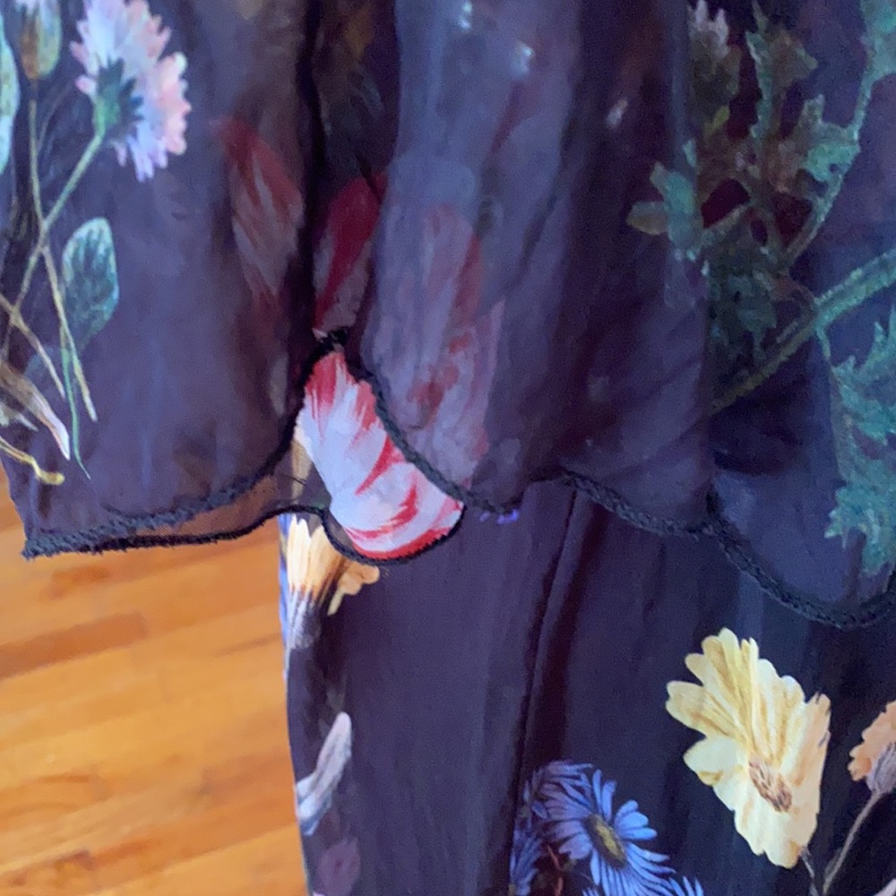 Dress - Picture 4 of 8